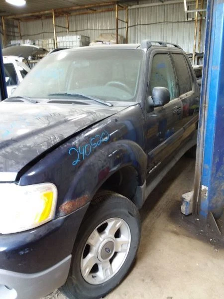 Windshield Glass Sport Trac Fits 95-05 EXPLORER 1977392 - Image 2 of 4