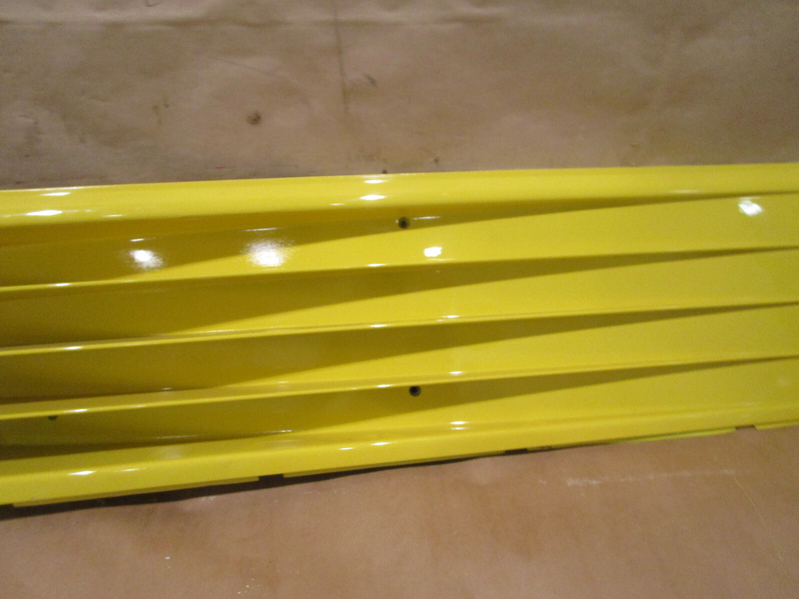 Ferrari 348 - RH Door Grille  P/N 62118210