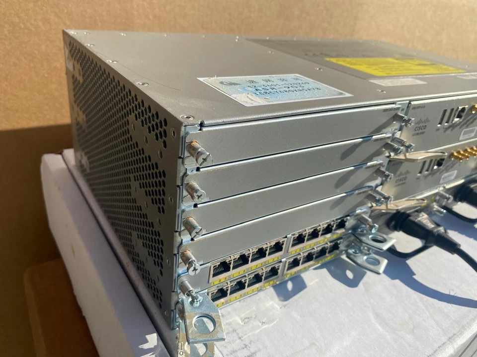 Cisco ASR903 with processors and modules - Image 2 of 4