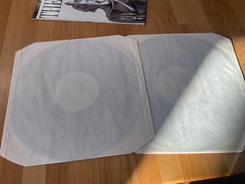 The Brit awards 1993, the Cure, Prince, Queen R.E.M etc double Lp near mint - Picture 6 of 9