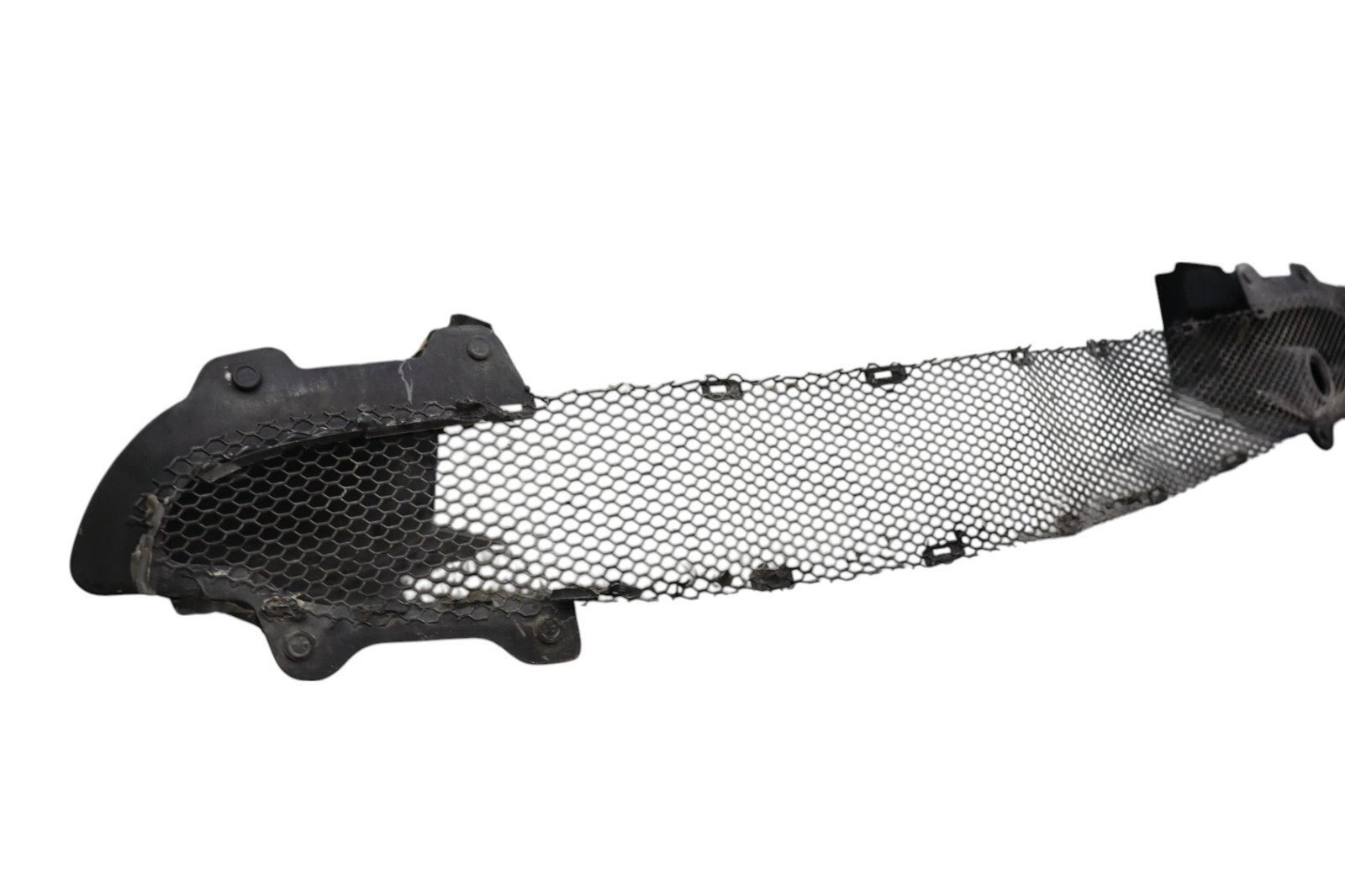 Maserati Quattroporte 2004-2008 Front Lower Center grille