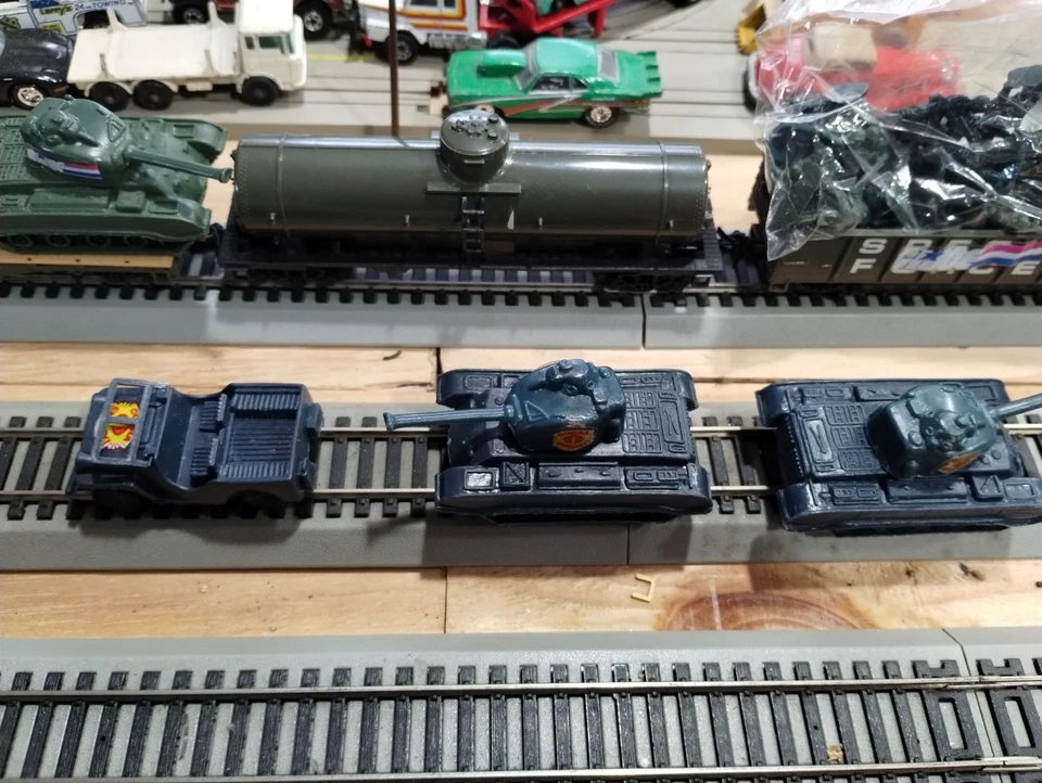 Vintage Tyco GI Joe HO Scale Military Special Forces Train Set Tested Ready Run - Image 3 of 4