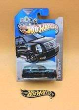 Hot Wheels 2013 HW City '07 Cadillac Escalade #6/250 🔥53