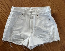 Ladies American Eagle White Distressed Mom Shorts Size 4 Waist 27 NWT