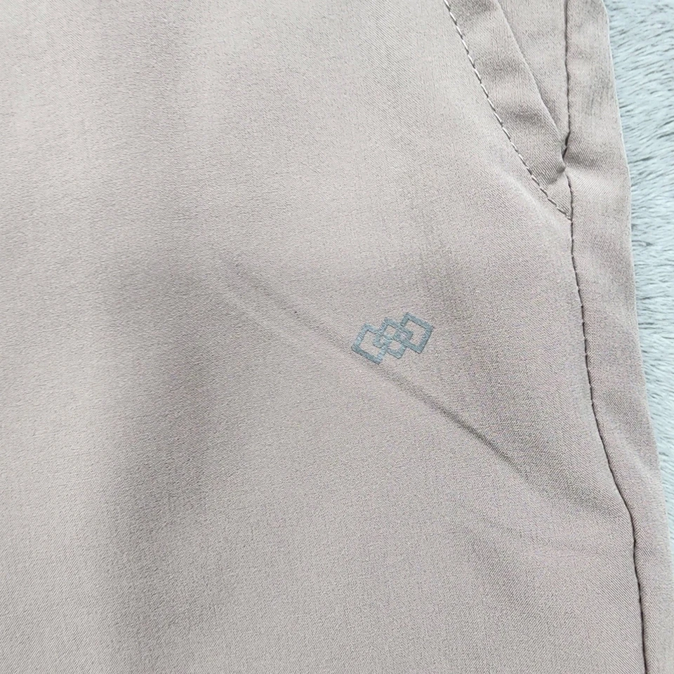 Pantalones Leg3nd para mujer XL beige tirar de costura delantera recortados entrenamiento ligero Foto 2 de 4