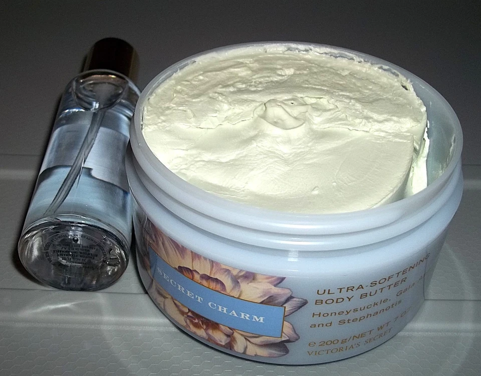 Victoria's Secret SECRET CHARM духи 1 унц + РЕДКАЯ тела масло/крем для тела комплект  - Изображение 3 из 3