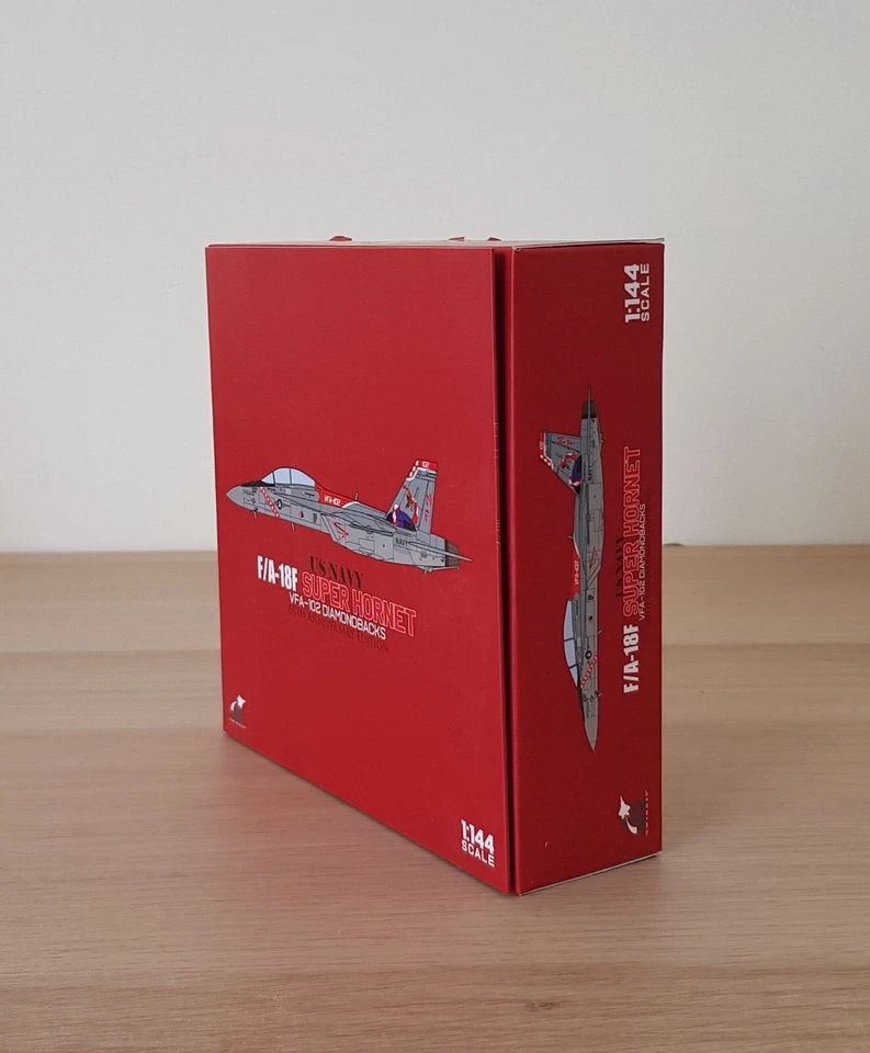 JC Wings 1/144 JCW-144-F18-001 F/A-18F Super Hornet USN VFA-102 Diamondbacks - image 4 of 4