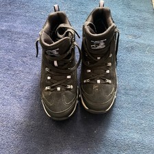 Skechers Women's Hiking Boots Size 6 Black with Lavender Trim Lace Up