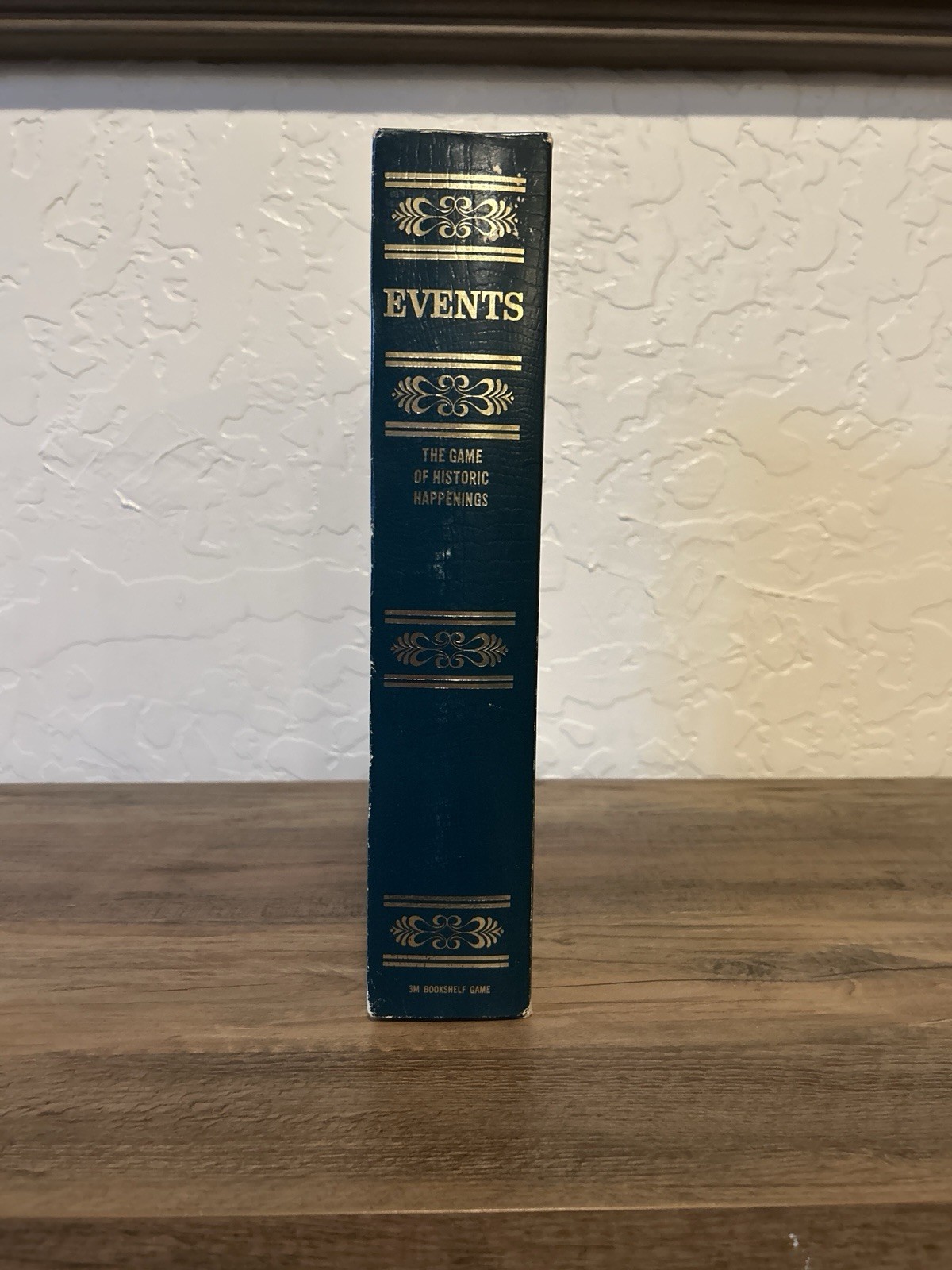 Vintage 1966 Avalon Hill The Game Of Shakespeare Bookcase Board Game ...