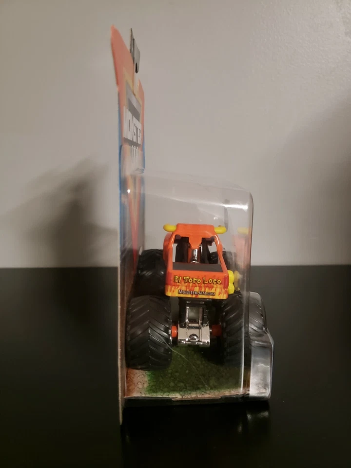 Литая модель Monster Jam 2019 Spin Master El Toro Loco Monster Jam масштаб 1:64 - Изображение 3 из 4