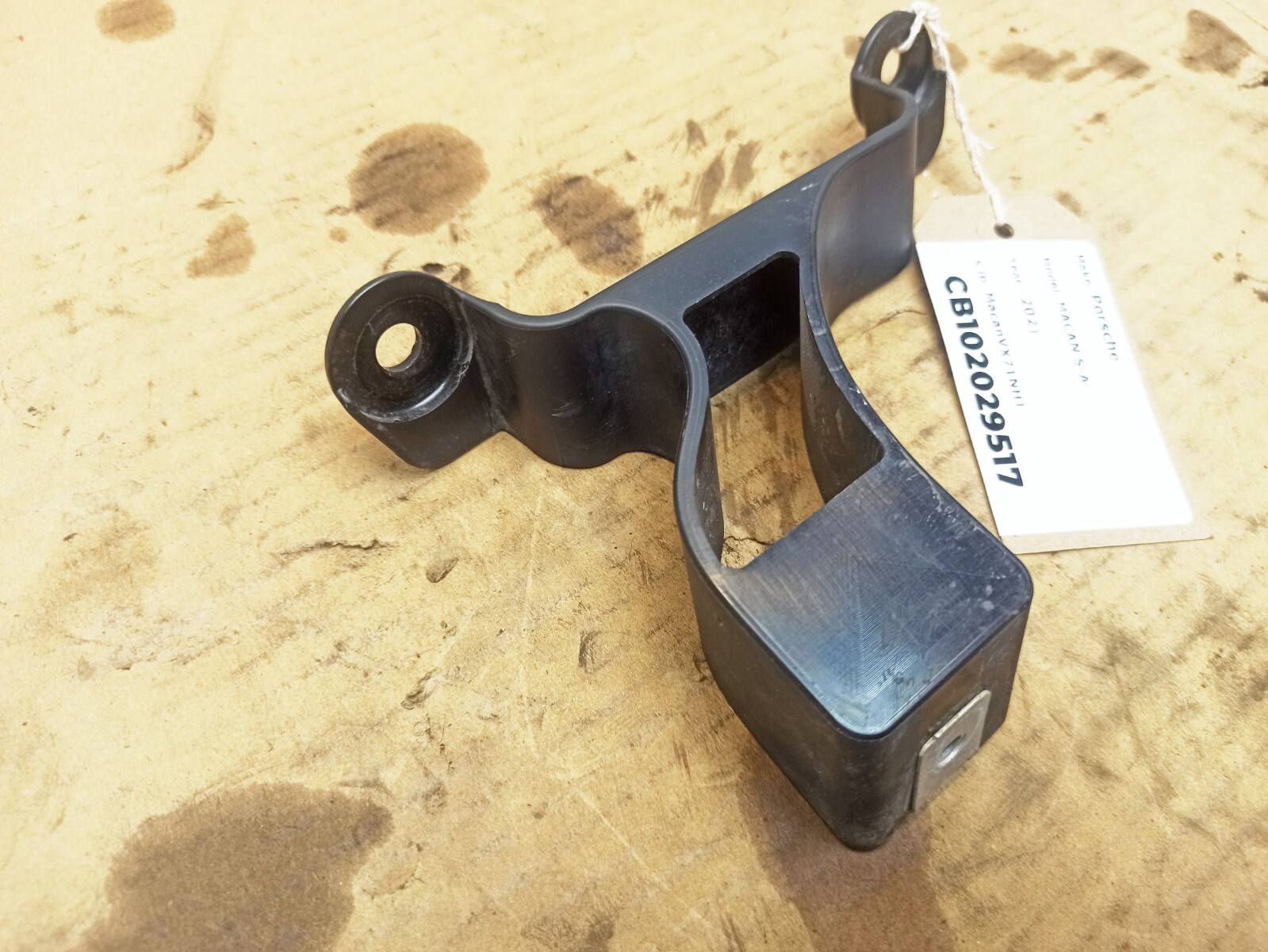 PORSCHE MACAN S 2021-2023 Underbody Bracket 95B825138A | eBay 