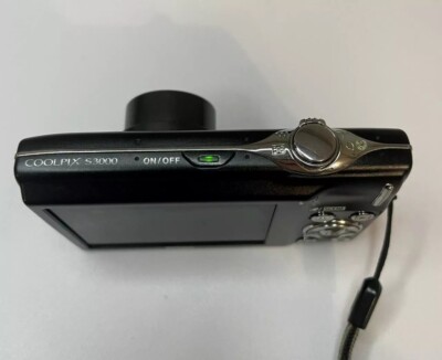 Nikon COOLPIX S3000 Digital Camera 12MP 4x Optical Zoom 720P 2.7in