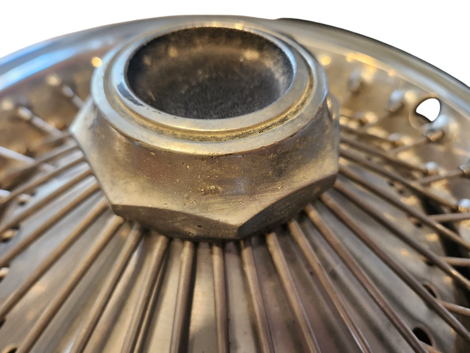 Dodge Chrysler Charger 1970 Plymouth pasajero y más cubierta de rueda buen estado Foto 3 de 4