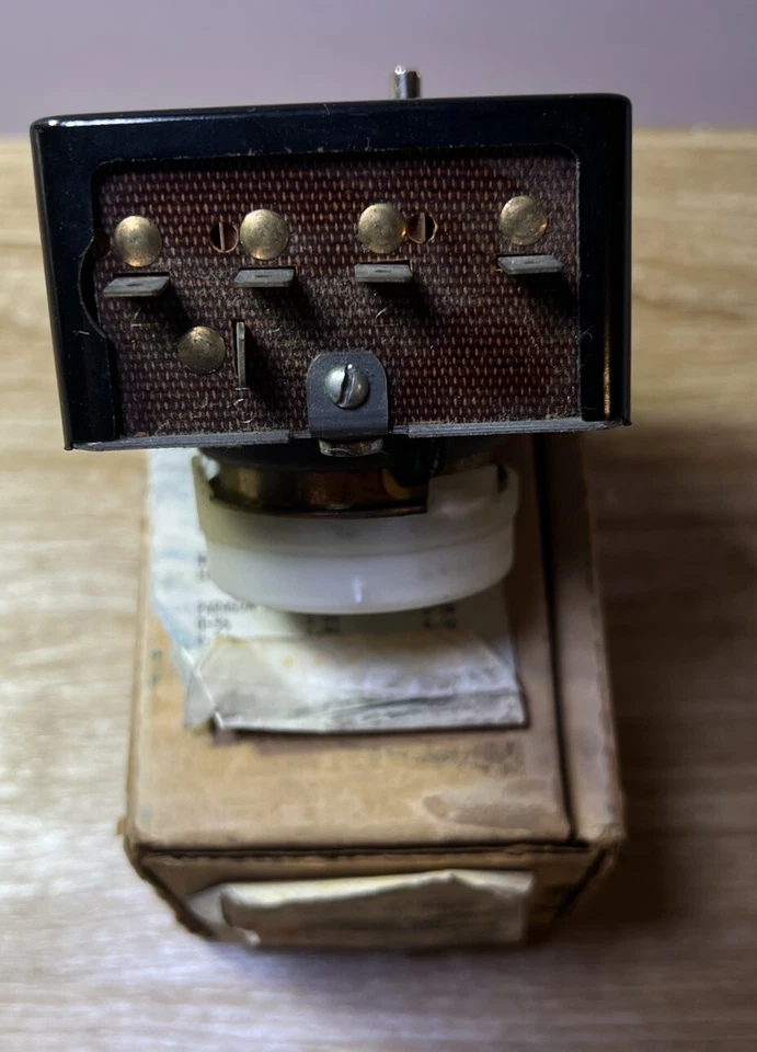 Temporizador de descongelación para refrigerador A-789-00 Frigidaire 12 horas 30 min 120v Foto 3 de 4