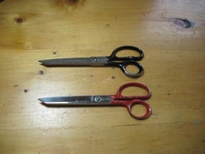 NICE USA VTG LOT 2  EVERSHARP SCISSORS RED BLACK 9 10 UNBRANDED 7"