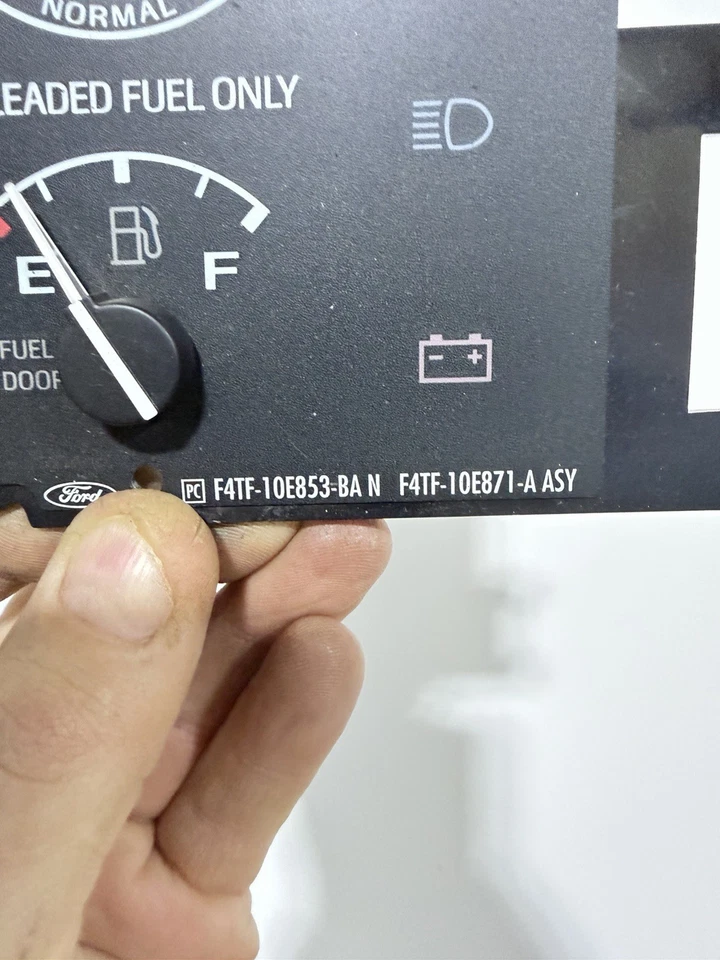 Juego de medidor de nivel de combustible voltímetro OBS Ford F150 F-150 1992-1996 OEM Foto 3 de 4