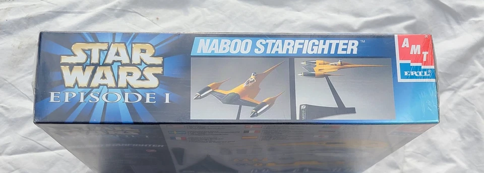 AMT Ertl Star Wars Episode 1 Naboo Starfighter Diecast 1:48 Model Kit New Sealed - Image 3 of 4