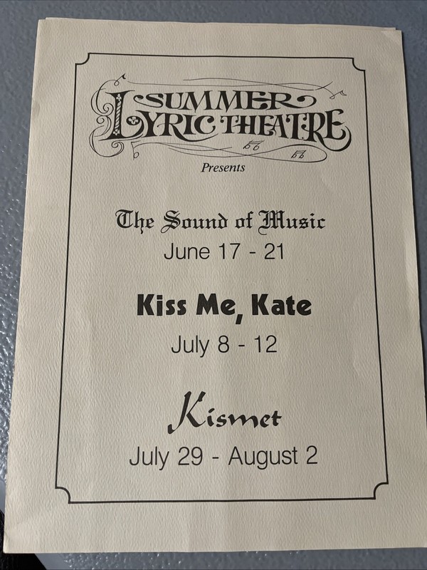 VINTAGE 1981 Playbill THE SOUND OF MUSIC JUNE 17-21 KISS Me Kate July 8-12 RARE