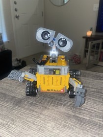LEGO Wall-E Ideas Disney Complete Set with WALL-E EVE Plastic Age 12+ Robots