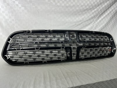 Damaged OEM 2014-2019 Dodge Durango Upper Grille Painted Black 
