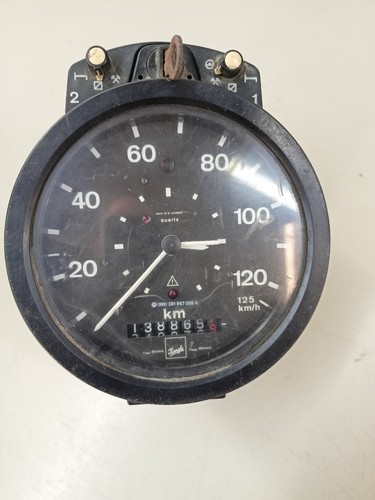 Fahrtenschreiber Tachometer Tacho Kombiinstrument VW Audi 281957039E