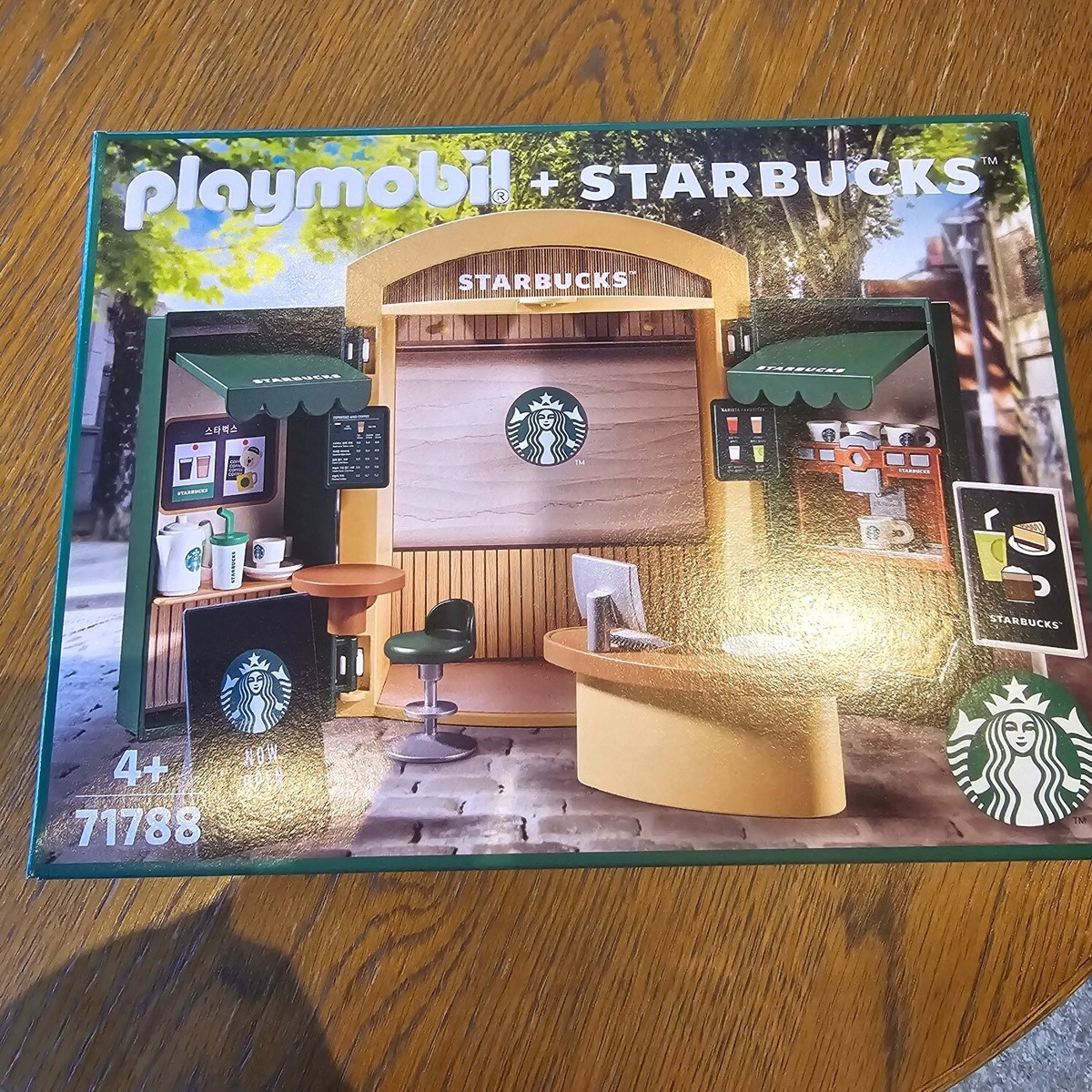 プレイモービル　スターバックス ミニチュア Starbucks Korea 2024 Playmobil figures MEET THE BUDDY'S MOMENT