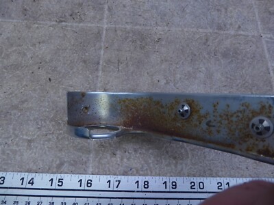 1981 Yamaha XS400 Special Y431-1) chrome front fork trim emblem