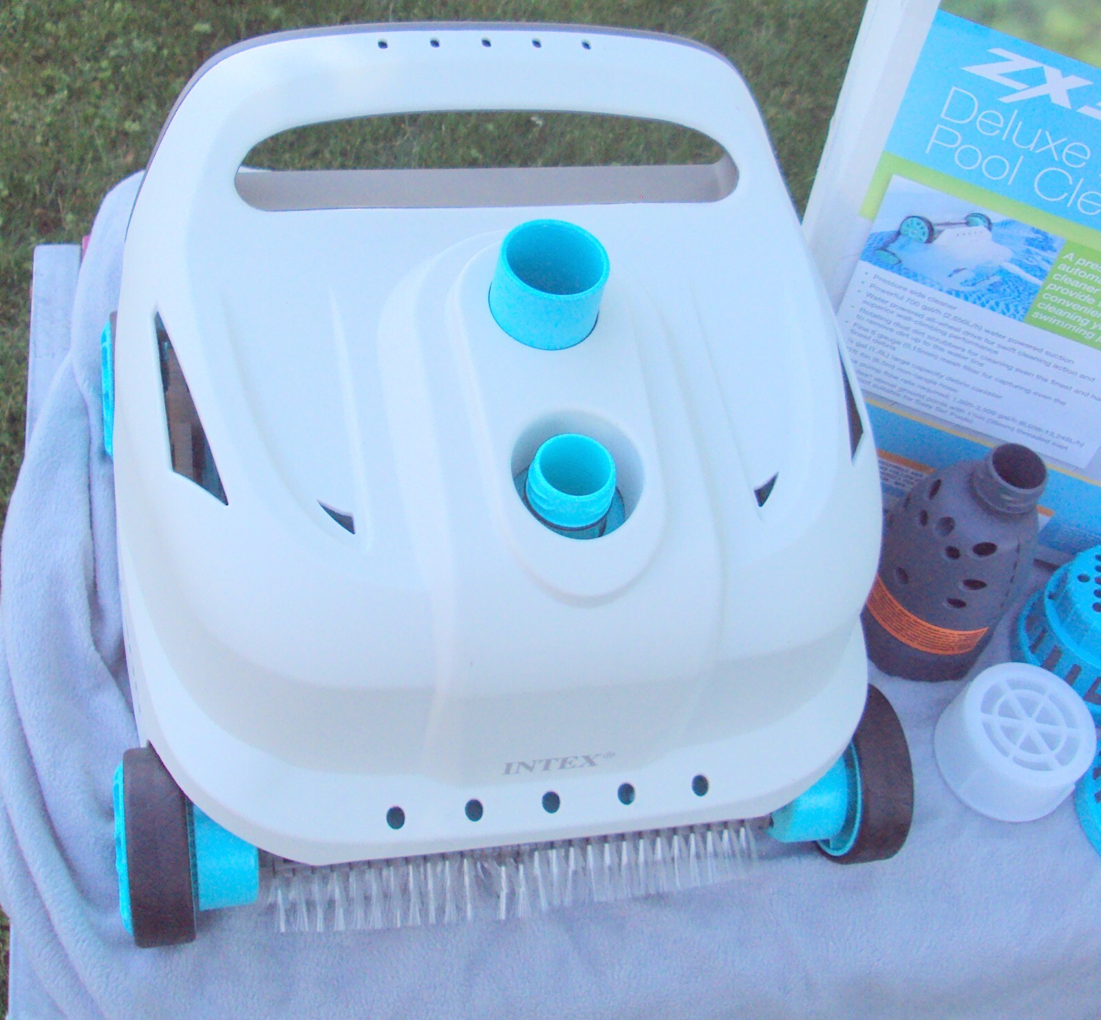 Intex ZX300 Deluxe Automatic Pool Cleaner 78257280056 eBay