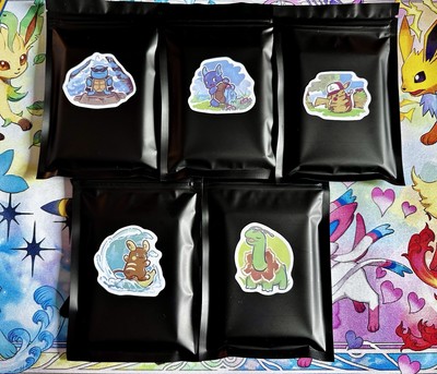 Pokémon Mystery Booster Pack   25 Karten! 5 Holos & 1 Garantierter Hit! 