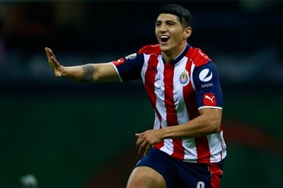 CHIVAS Jersey Puma SEASON 2016-2017 LARGE #9 PULIDO