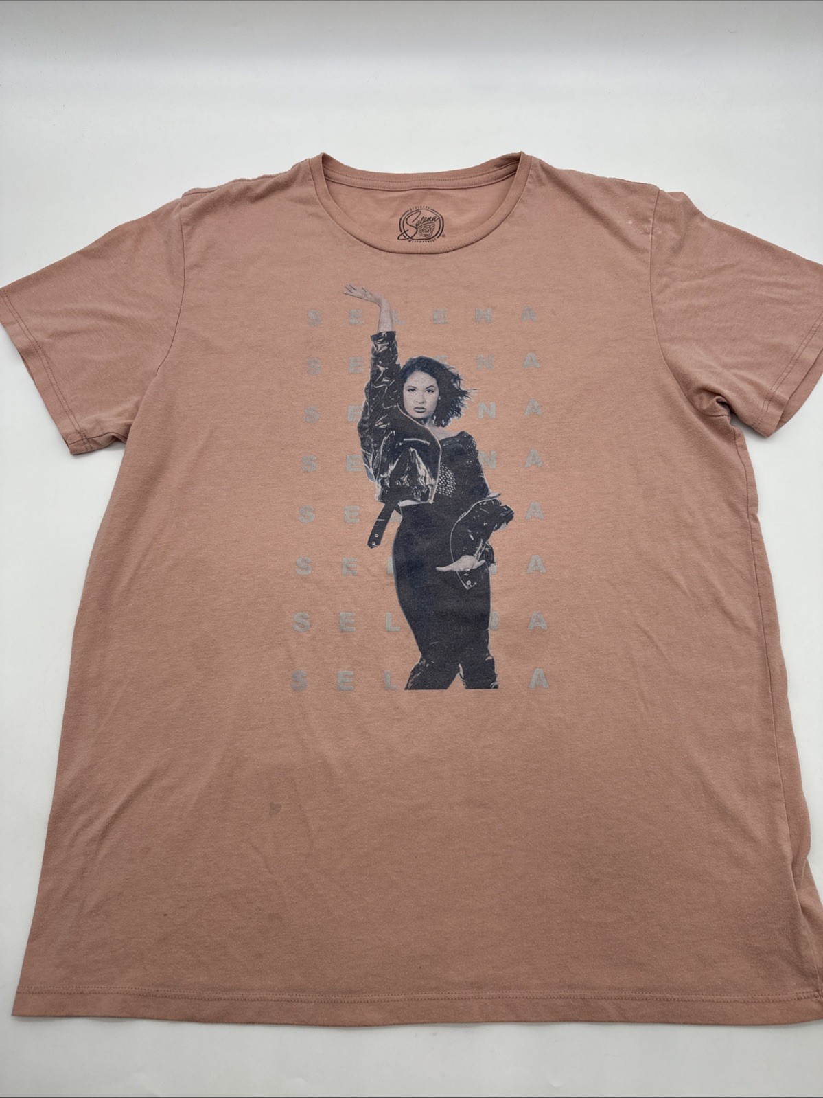 Selena Official Merchandise T-shirt Men XL Pink Coral Graphic Print Logo..#33295