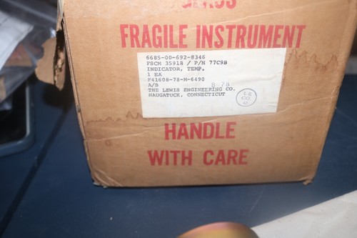 Nos Lewis Eng. Dual Carb heat indicator Pn 77C9B 6685-00-692-8346