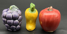 Encsco Japan Grape Carrot and Apple Shakers