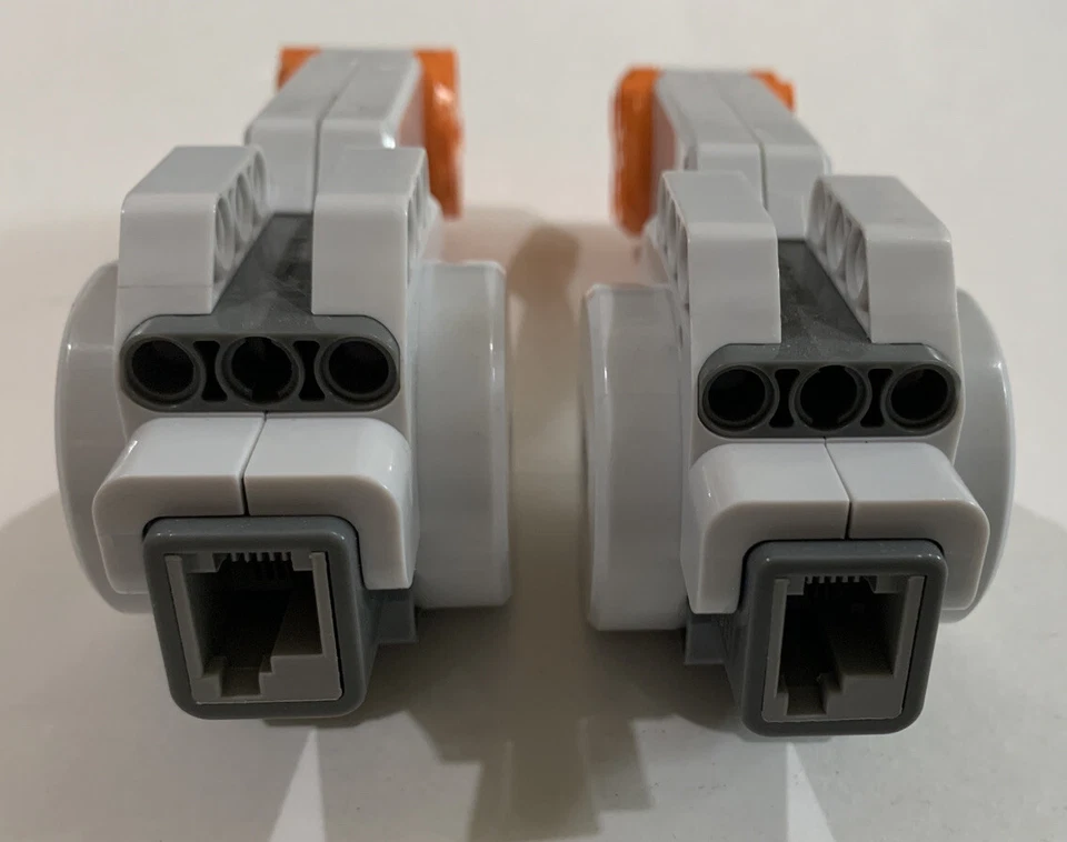 Lego Mindstorms Servo Motor Set of 2 - Image 3 of 4