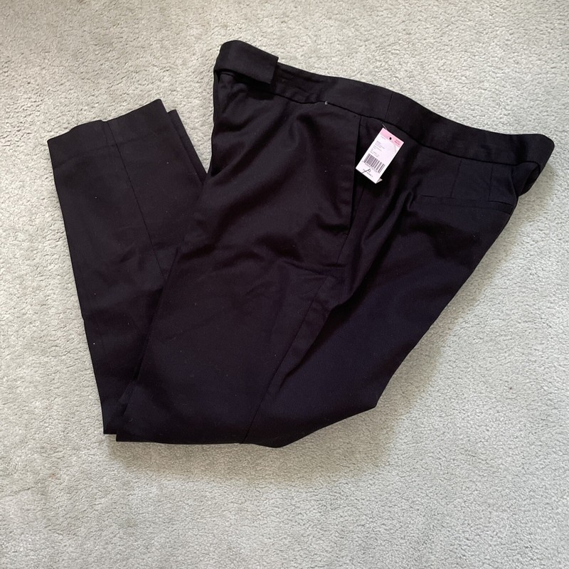 Covington Woman’s Black Pants/ Size 12/ New