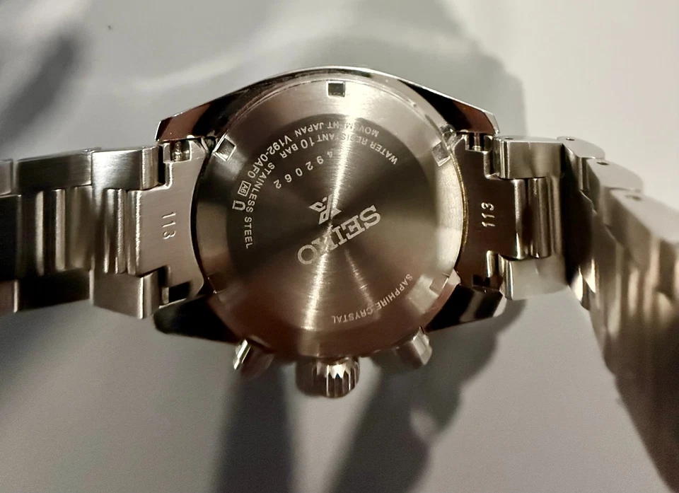 Reloj cronógrafo solar para hombre Seiko Prospex Speedtimer SSC813 esfera Panda-blanco Foto 3 de 4