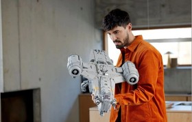 LEGO Star Wars The Razor Crest UCS Model Starship 75331 New Sealed Box