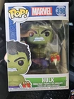 Funko POP! Marvel Hulk With Presents Holiday #398