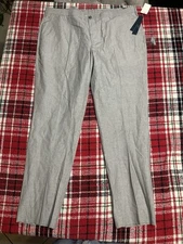 Perry Ellis Portfolio men's modern-fit stretch pants in size 40x32, light gray