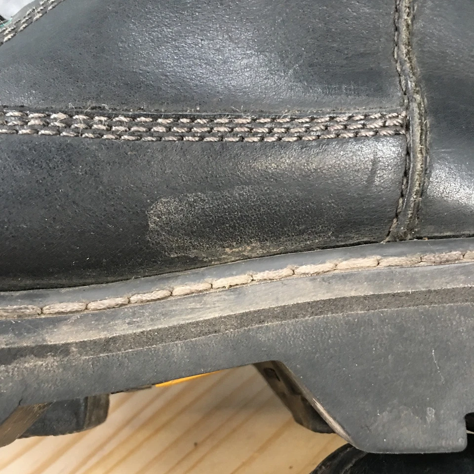 Cat Boots Womens 8.5 Ankle Bootie Black Leather Casual Comfort Lace Up Round Toe - Image 3 of 4