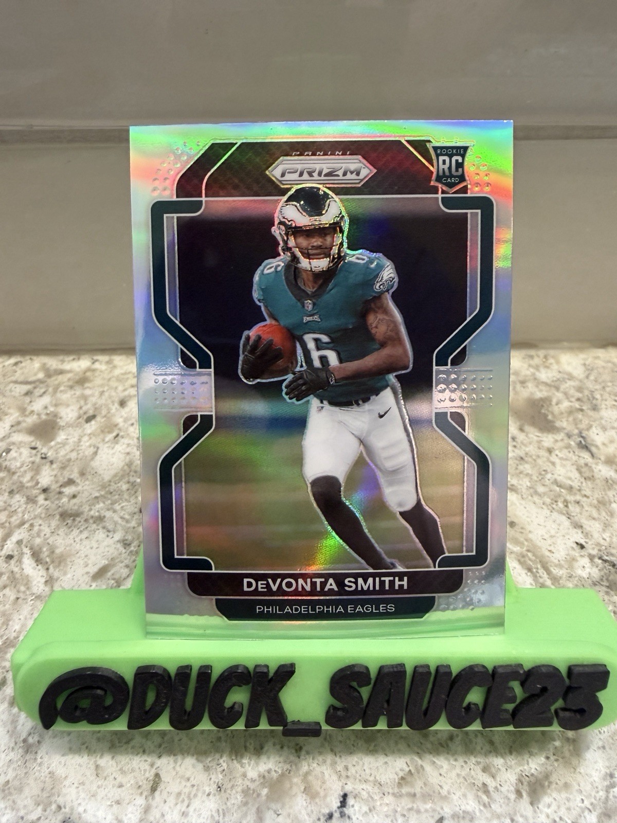 2021 Panini Prizm Rookie Variations Silver -- DeVonta Smith Rookie #V-335