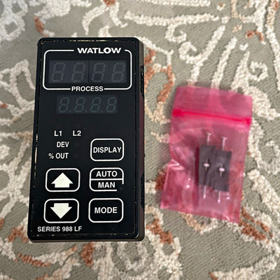 Watlow Series 988 LF Digital Temperature Controller 1/4 DIN 988L-10CE-AARG