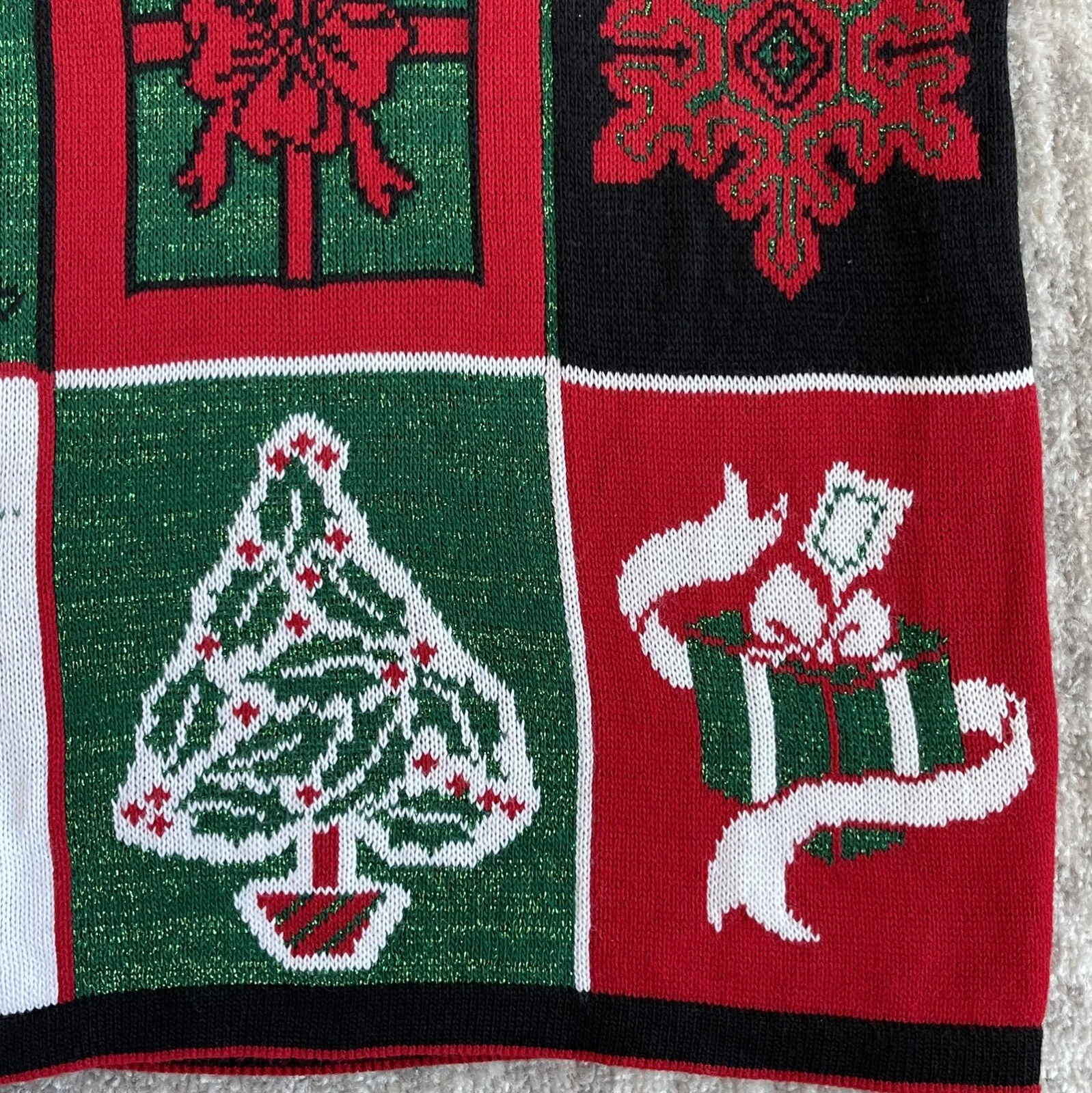 NWT Nutcracker Women's Ugly Christmas Sweater Size L Pullover Acrylic Black Red