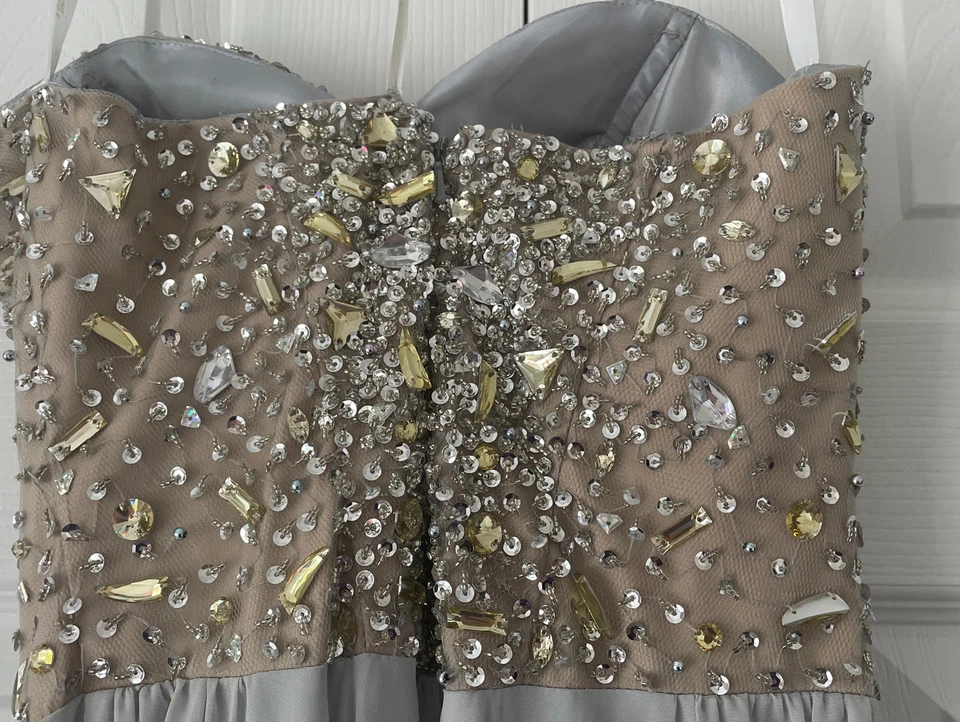 Terani Beaded Rhinestone Evening Gown Dress Silver Size 2 - Image 4 of 4