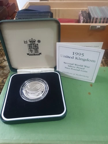 1995 UK 2 Pounds — photo from another recent sale