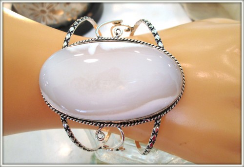 MOONSTONE HUGE NATURAL GEMSTONE LADIES CUFF BRACELET MADE WITH 925 SILVER - Picture 3 of 7