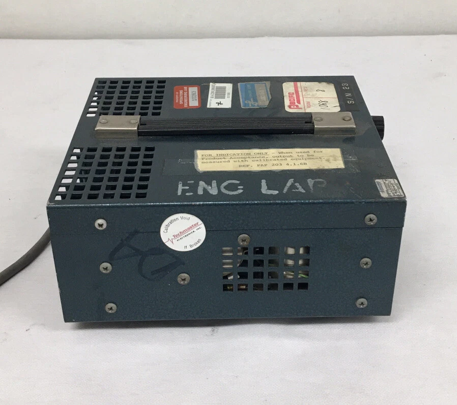 Fuente de alimentación de CC regulada PMC Power Mate Corp | BP10D | Usada | #10402 Foto 3 de 4