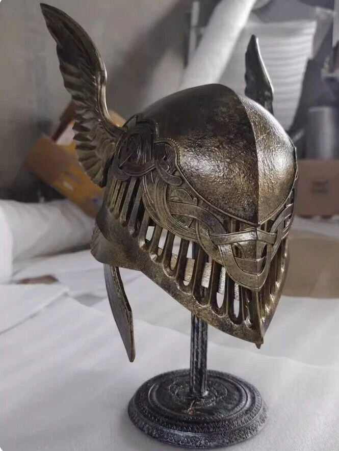 Valkyria Malenia 1:1 Cosplay Gold Helmet High-end Replica FRP Mask Wearable Prop - Image 4 of 4