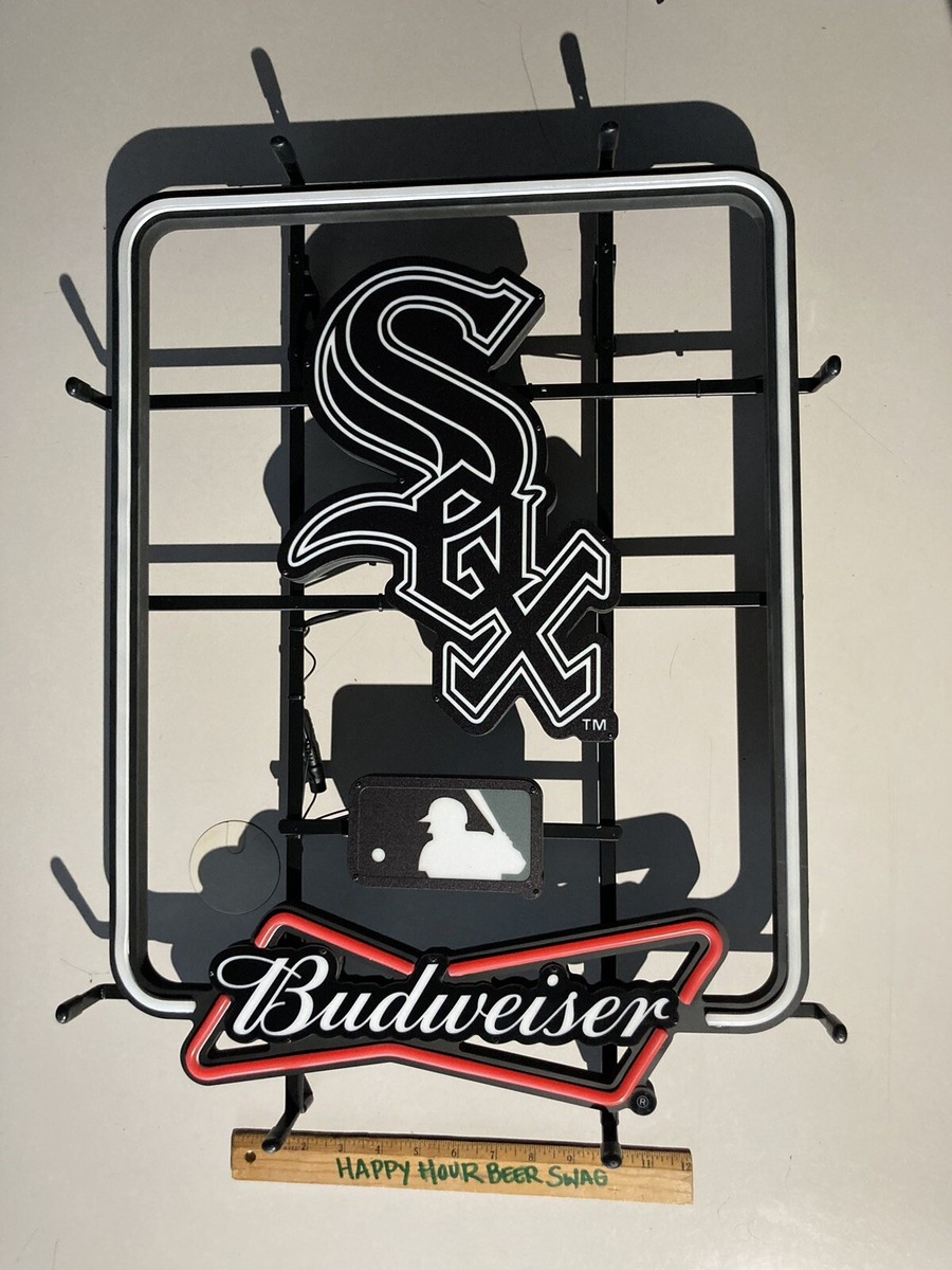 Budweiser Chicago White Sox MLB Baseball LED Light Beer Bar Budweiser Chicago White Sox MLB Baseball LED Light Beer Bar