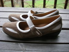 women mary janes flats 9 Naturalizer Anion leather suede brown white slip on
